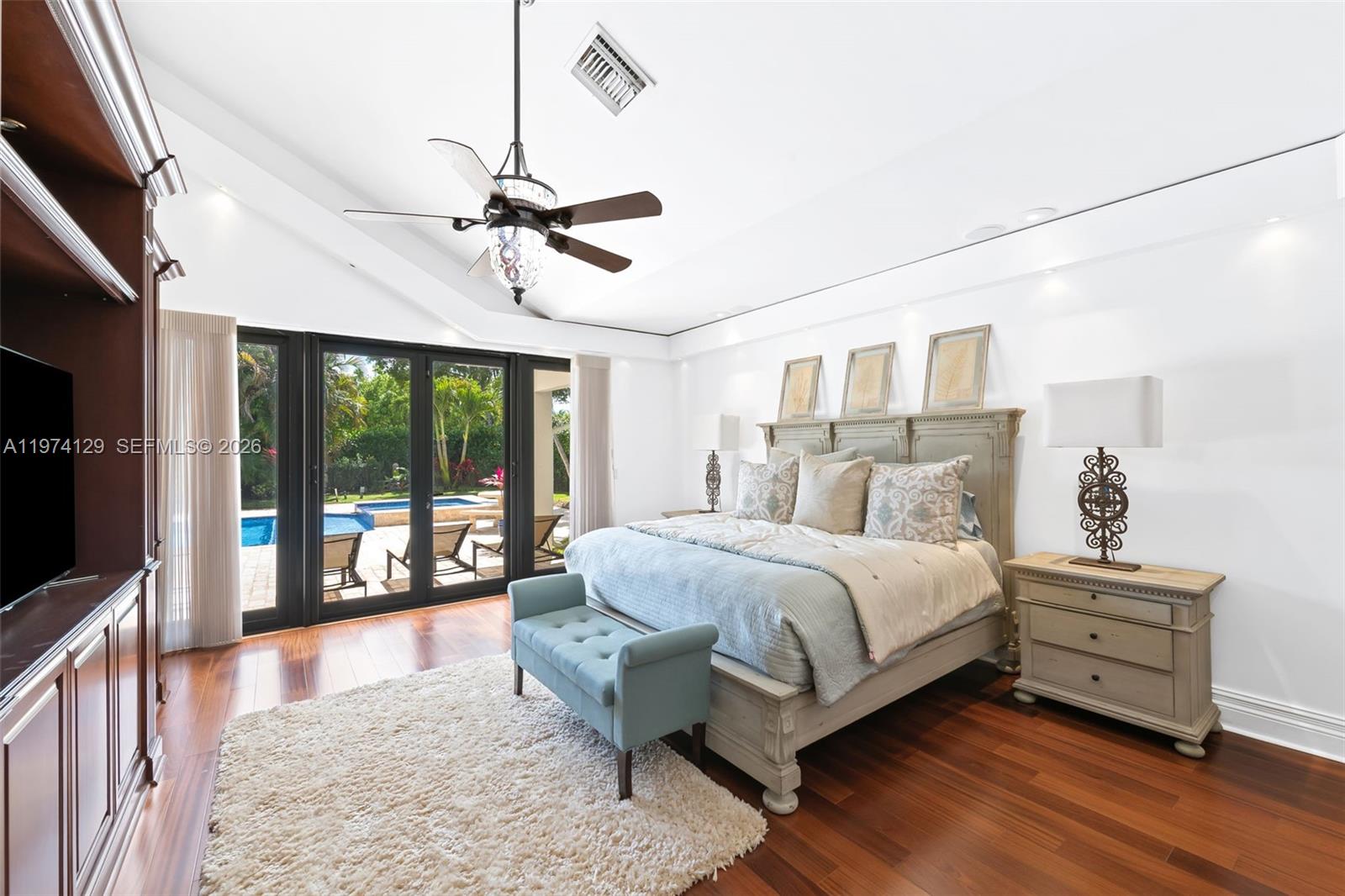 7372 Mahogany Bend Ct