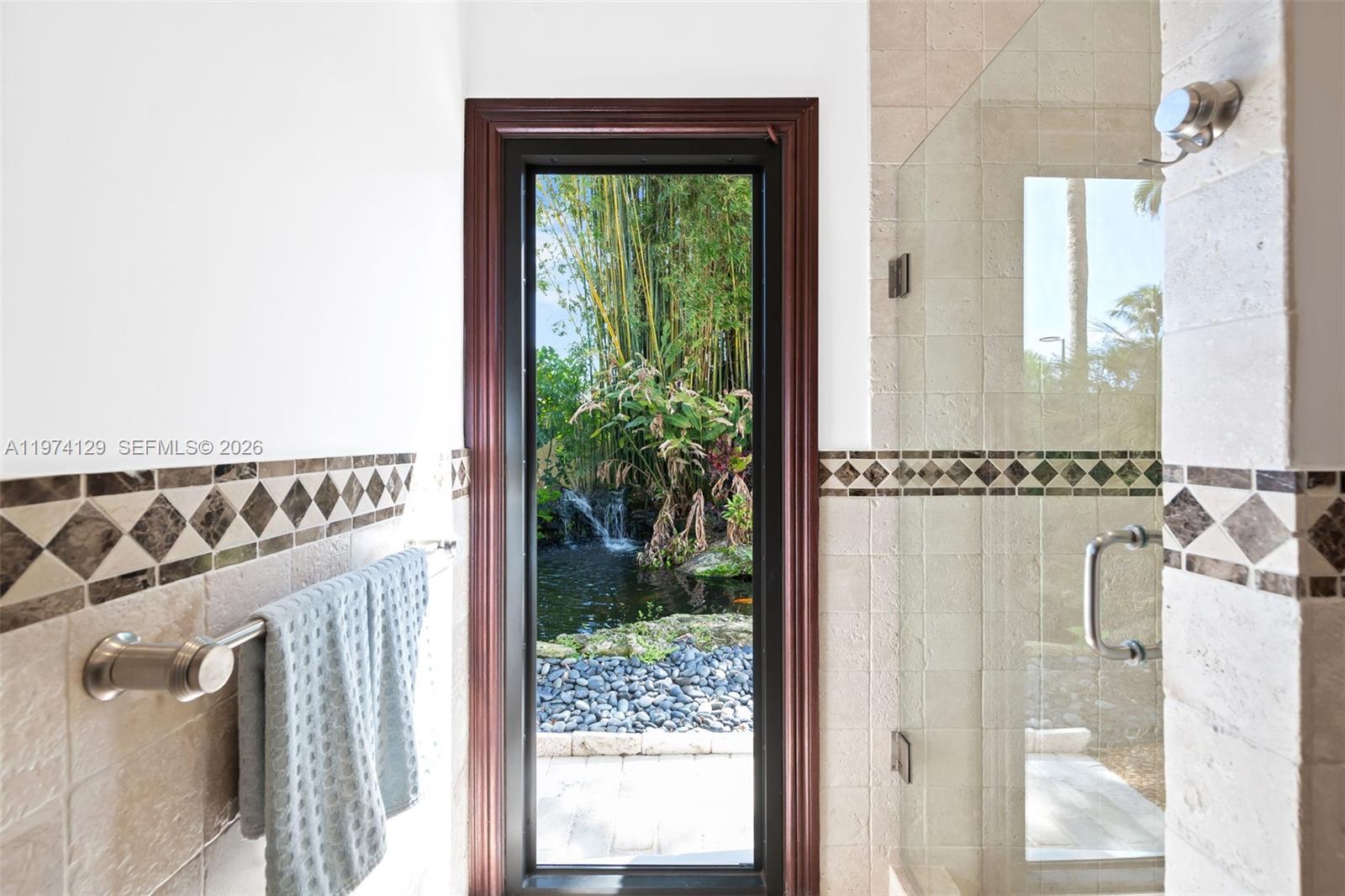 7372 Mahogany Bend Ct