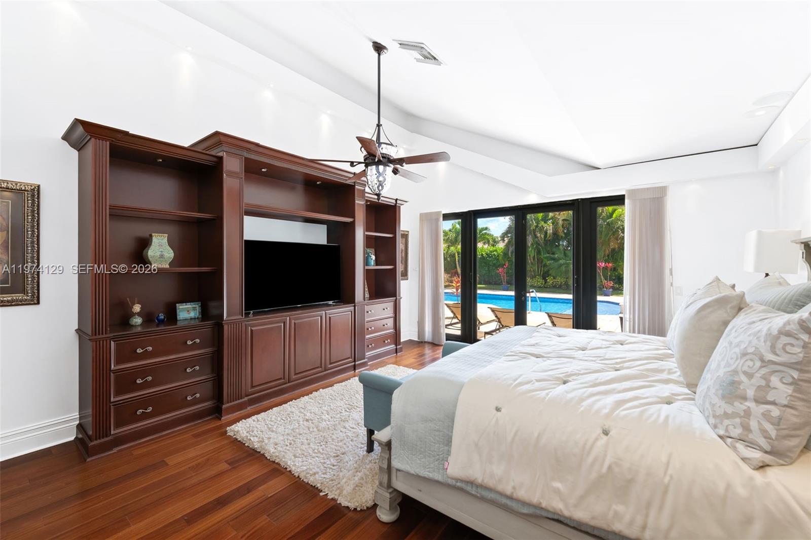 7372 Mahogany Bend Ct