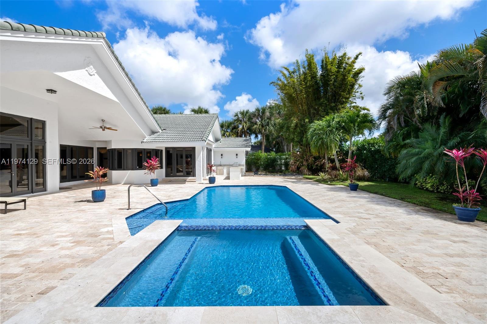 7372 Mahogany Bend Ct