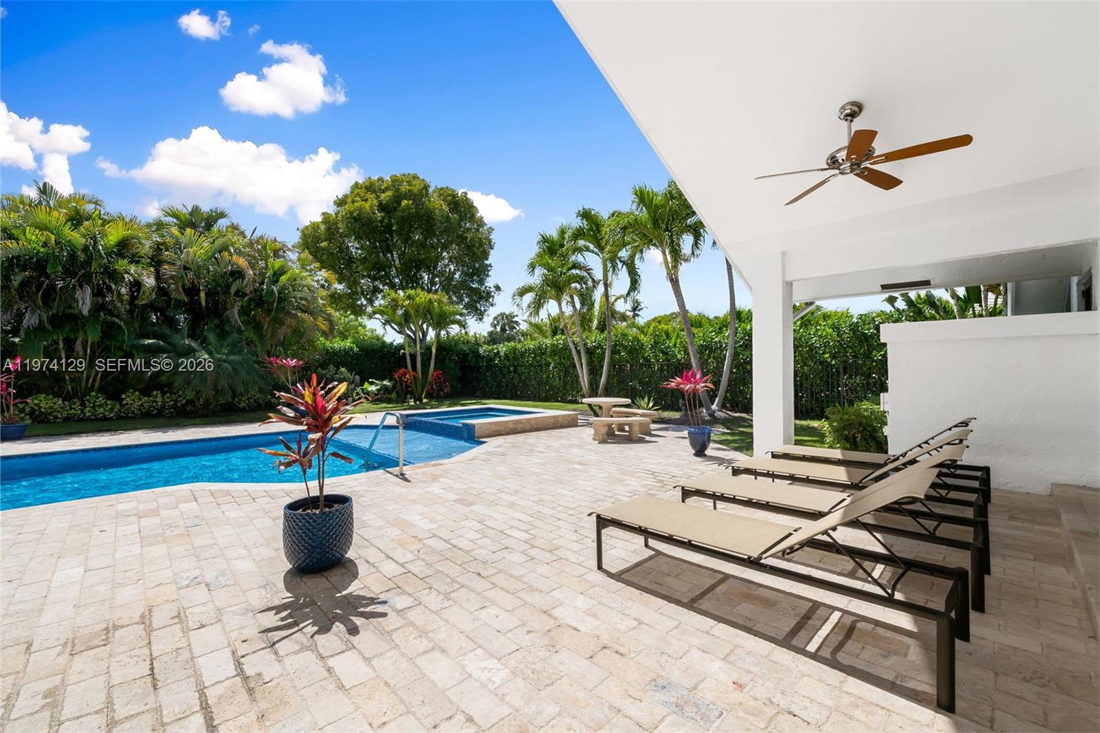 7372 Mahogany Bend Ct