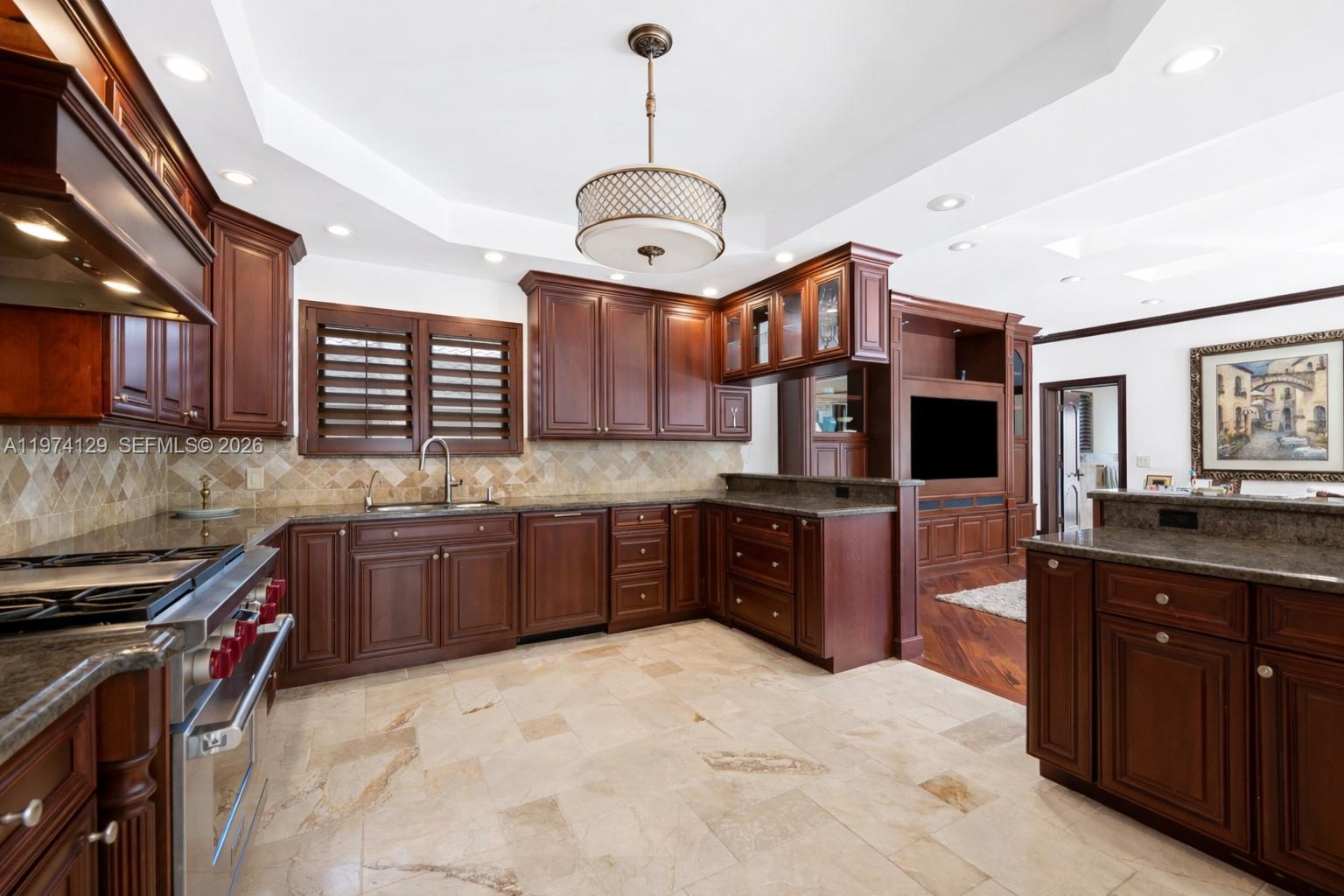 7372 Mahogany Bend Ct