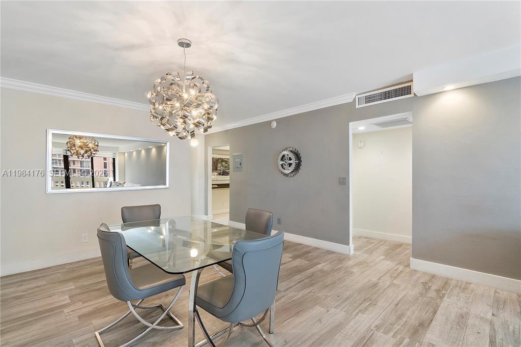 90 Edgewater Dr # 614