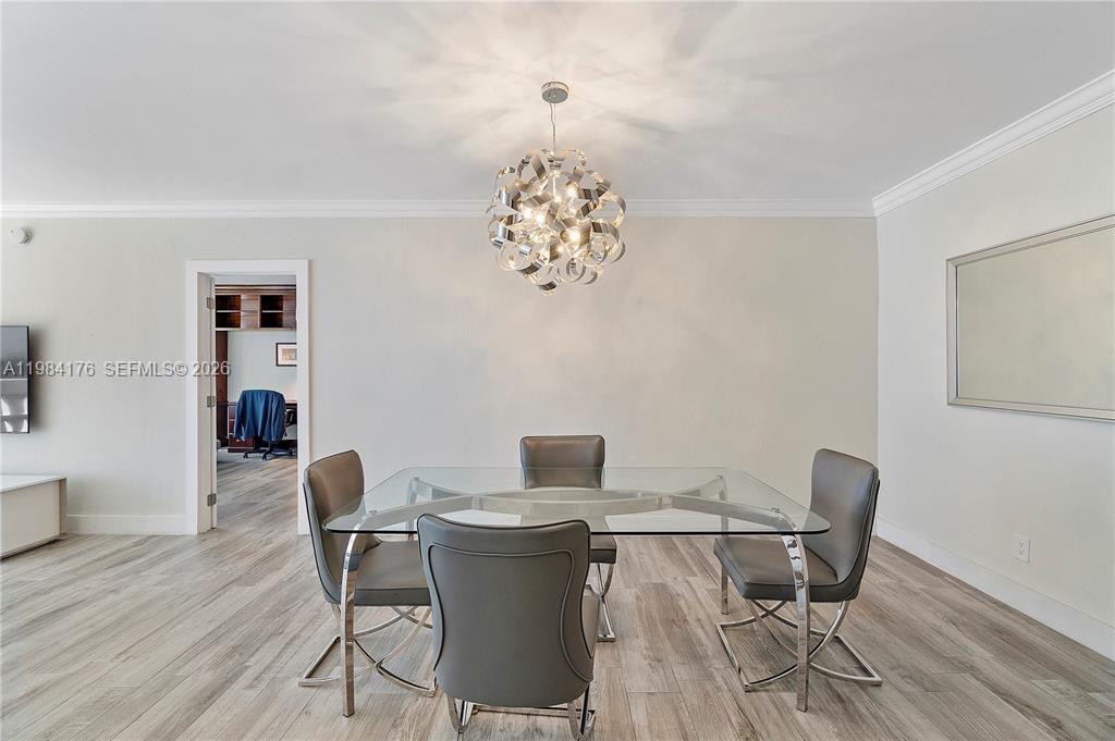90 Edgewater Dr # 614