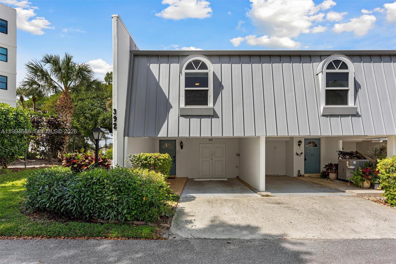 392 Golfview Rd # A