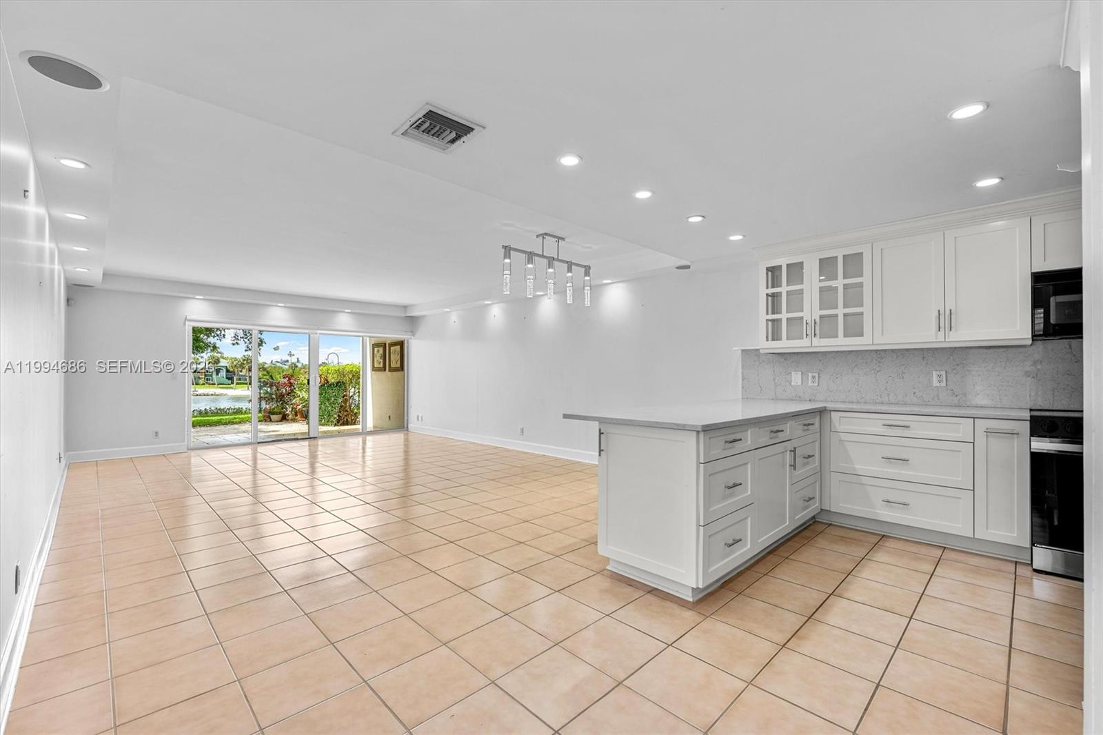392 Golfview Rd # A