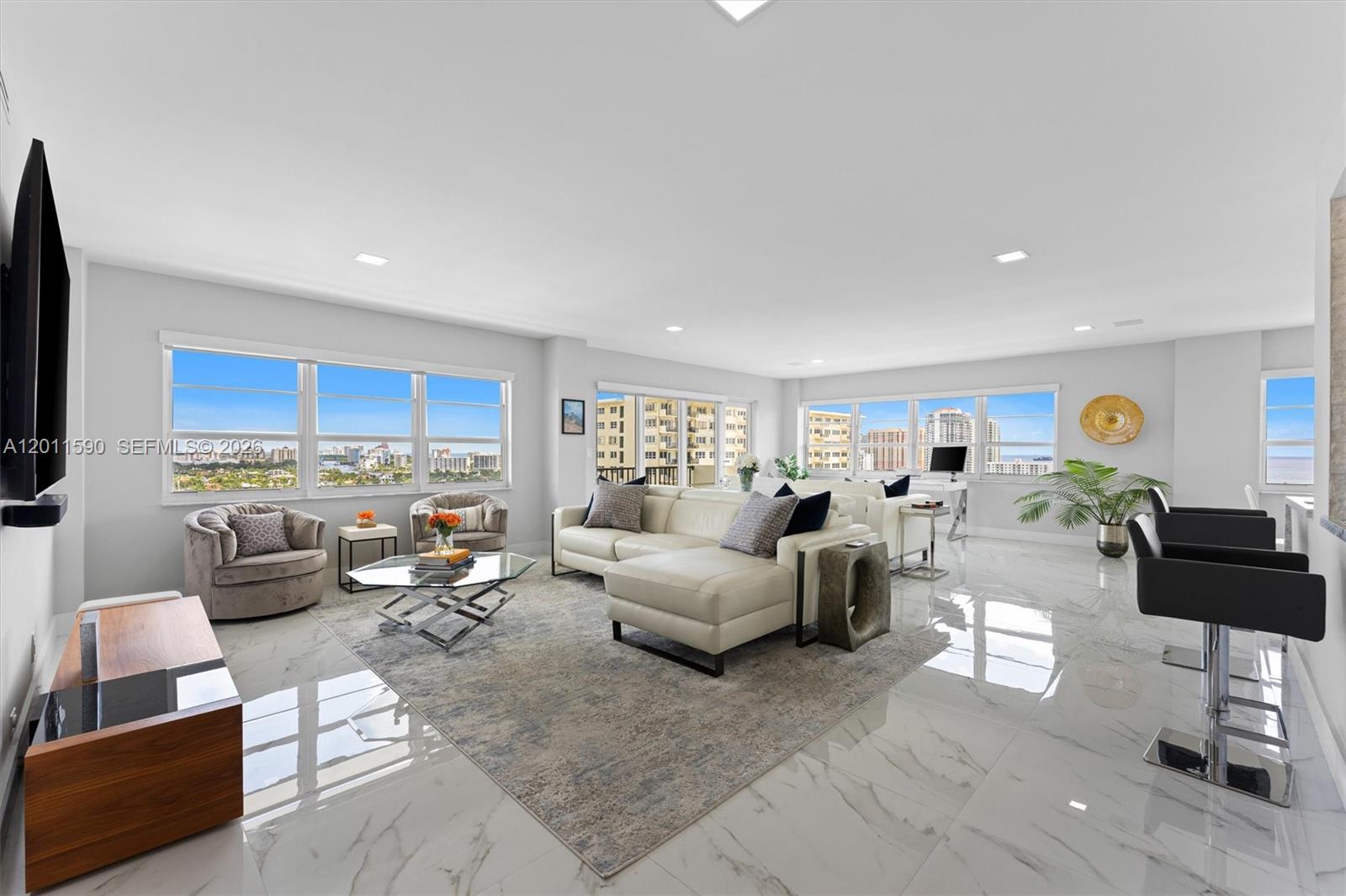 340 Sunset Dr # 1810