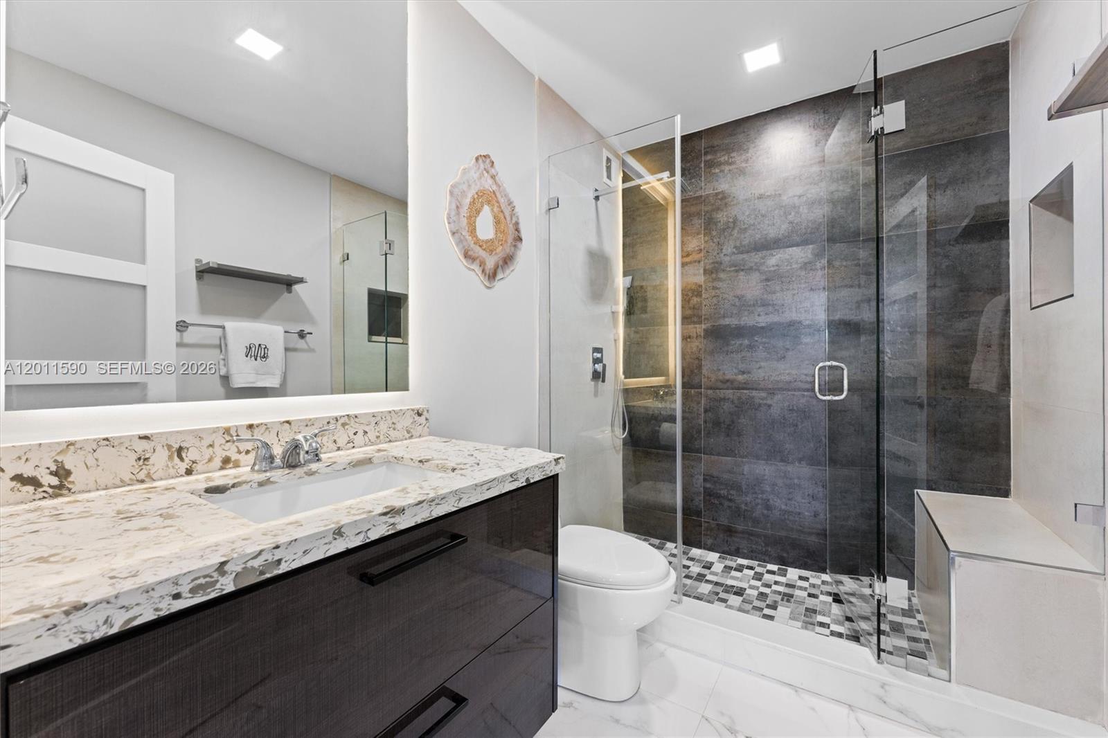 340 Sunset Dr # 1810