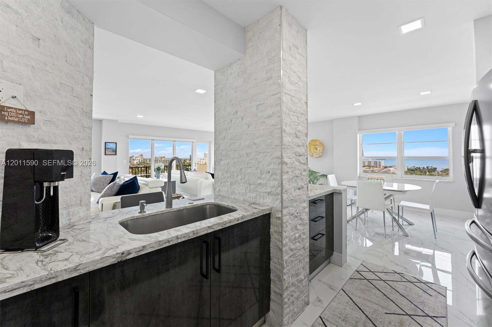 340 Sunset Dr # 1810