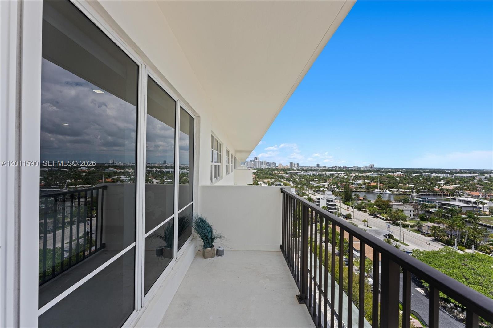 340 Sunset Dr # 1810