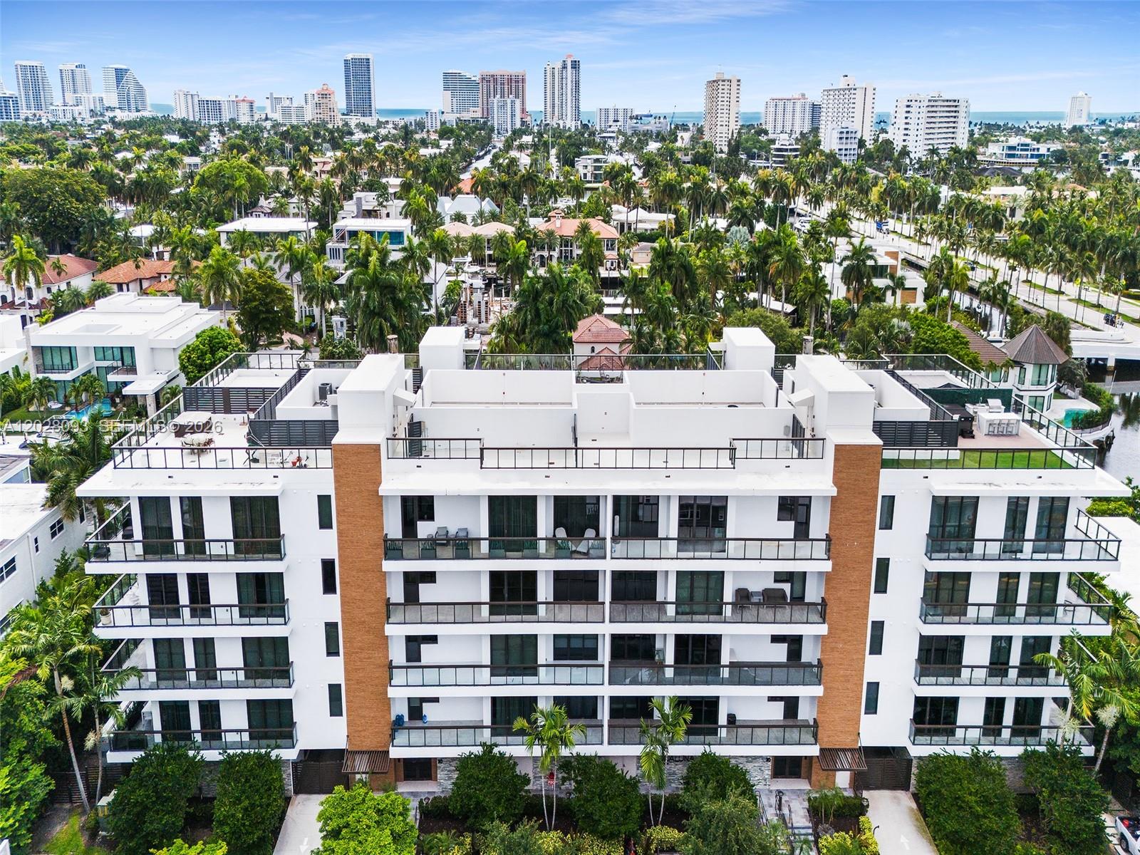 30 Isle Of Venice Dr # 403