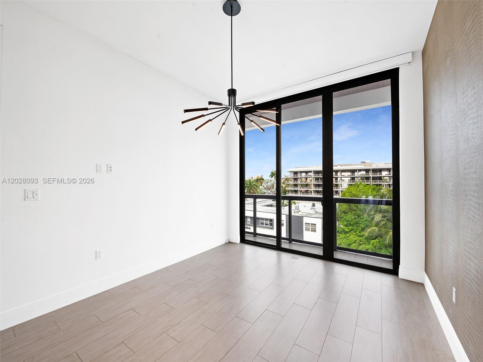 30 Isle Of Venice Dr # 403