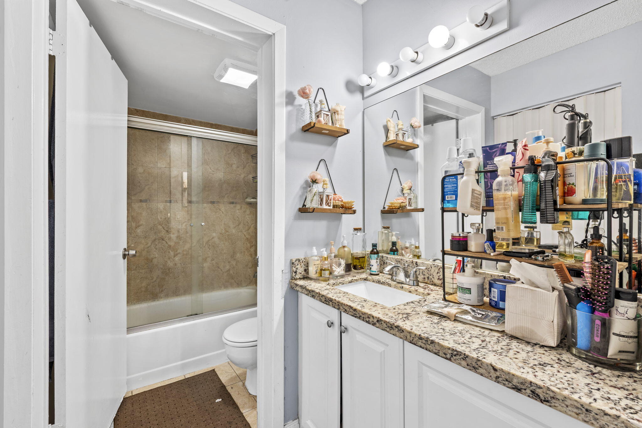 10773 Cleary Blvd 106