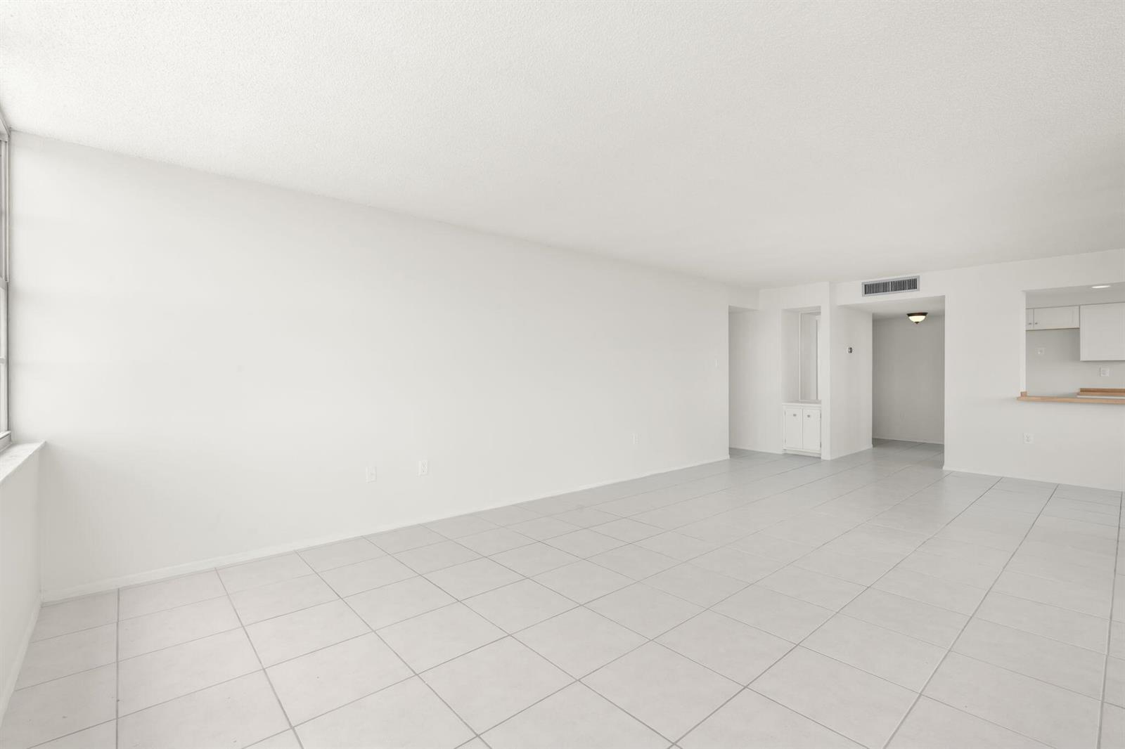 18011 Biscayne Boulevard # 1 Unit: 1704-1