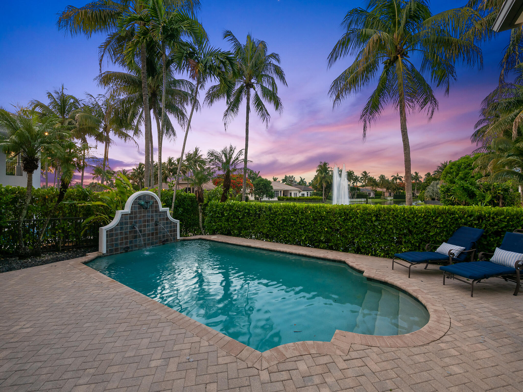 10787 Blue Palm Street
