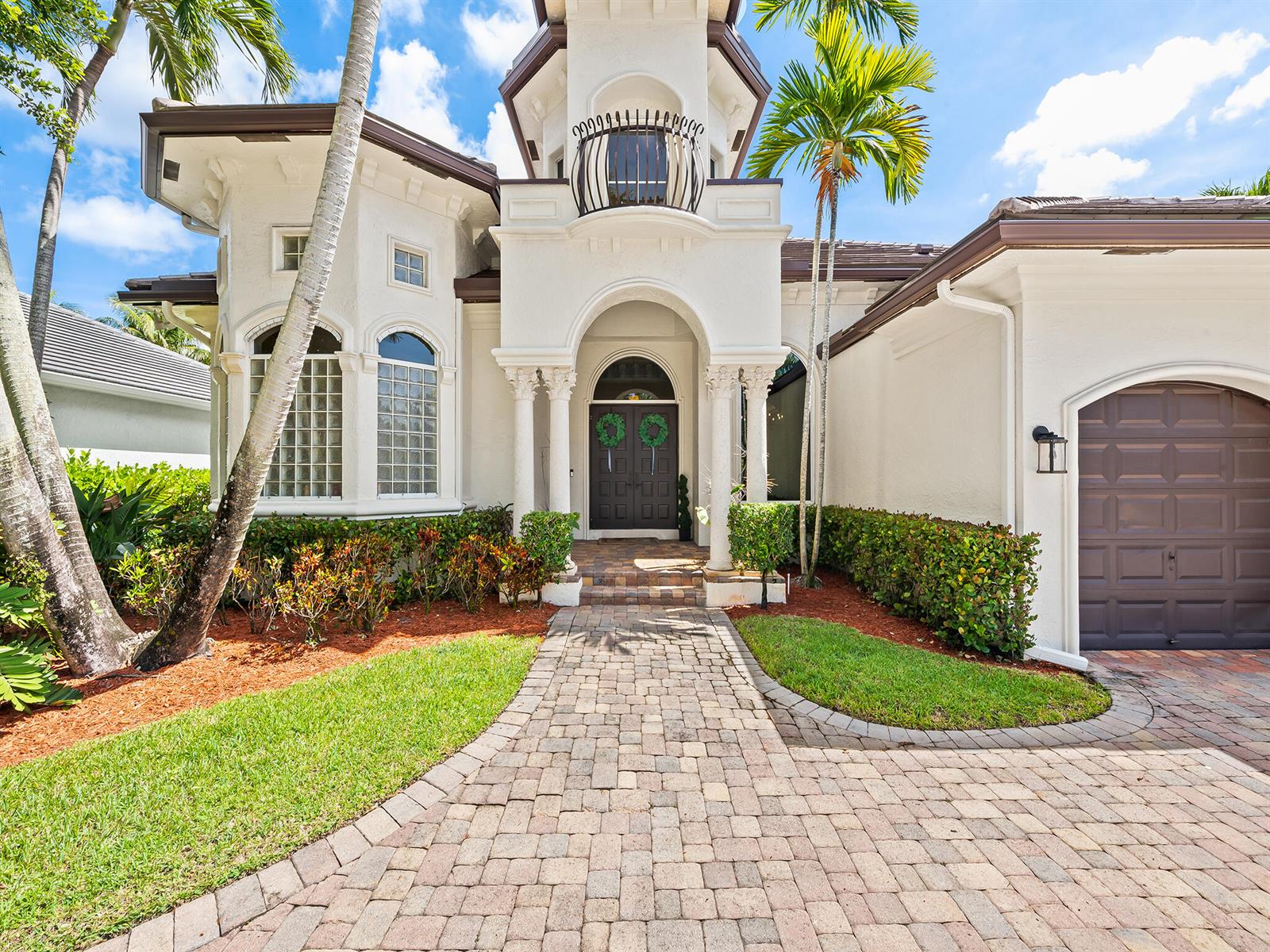 10787 Blue Palm Street