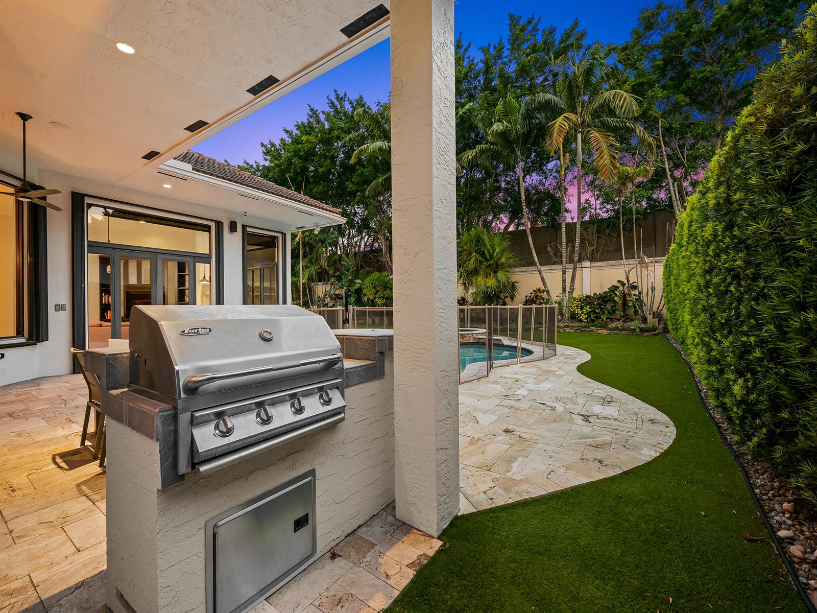 10800 Blue Palm Street
