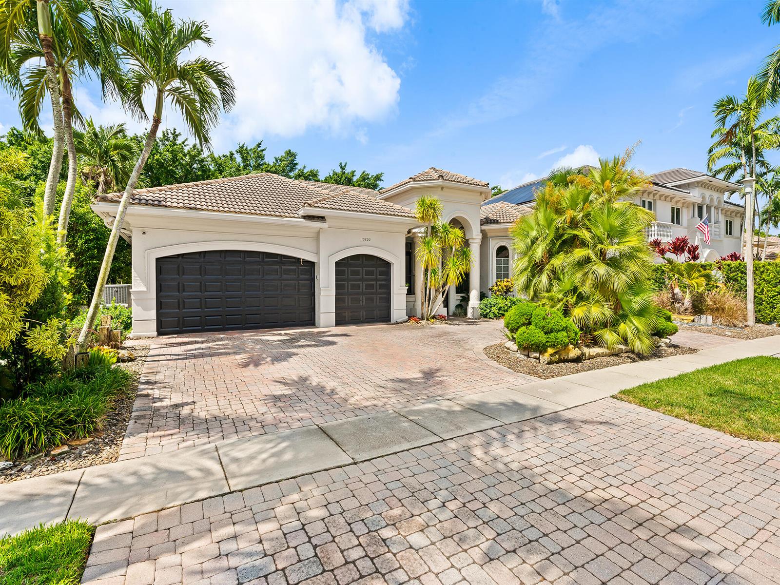 10800 Blue Palm Street