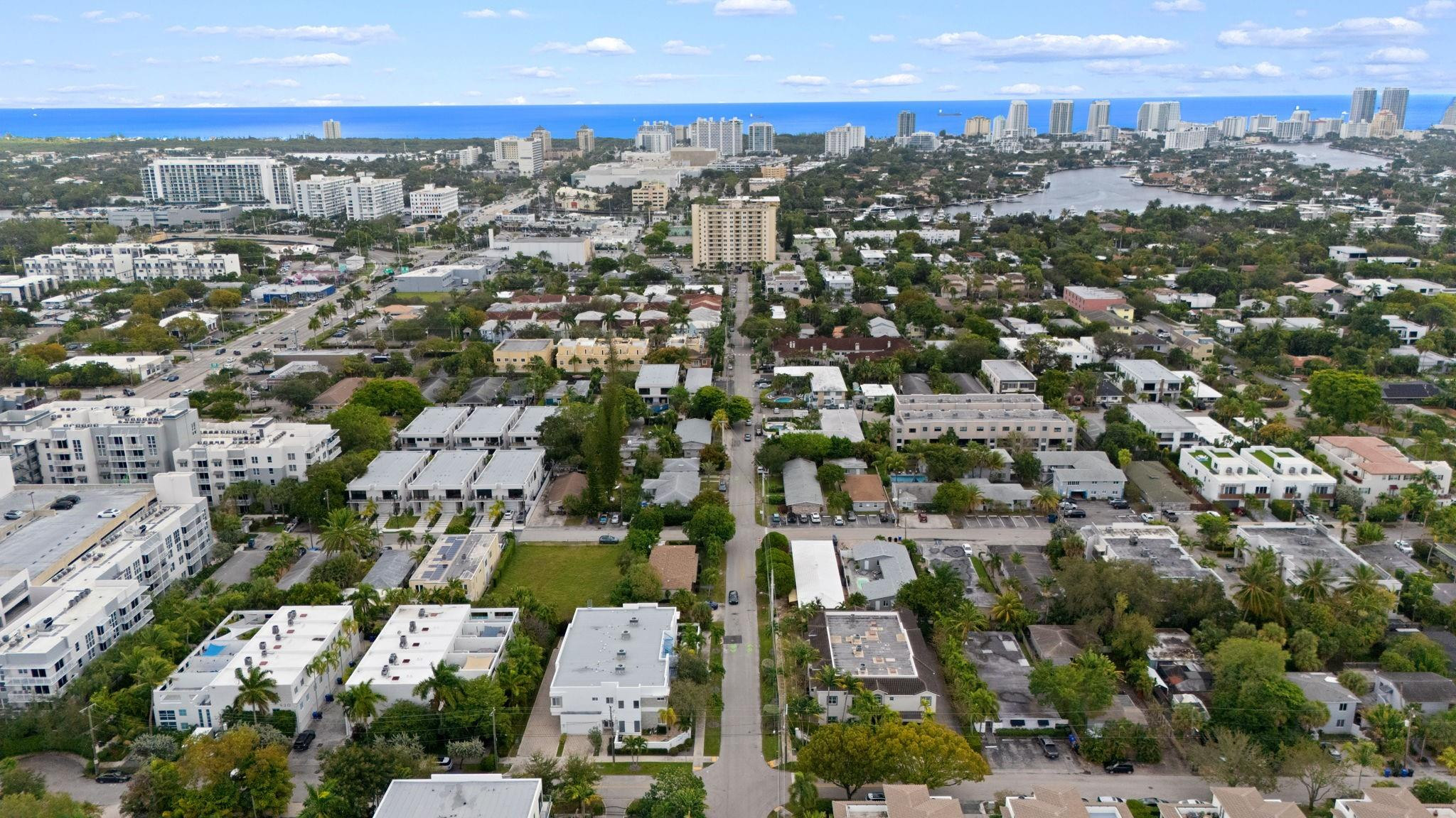 910 NE 16th Terrace 2, Fort Lauderdale Unit: 2