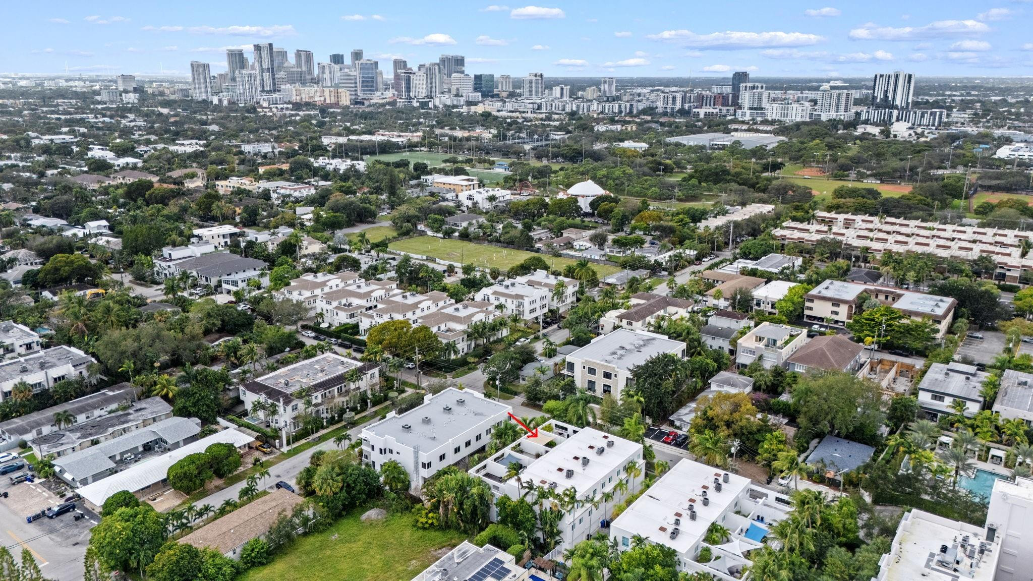 910 NE 16th Terrace 2, Fort Lauderdale Unit: 2