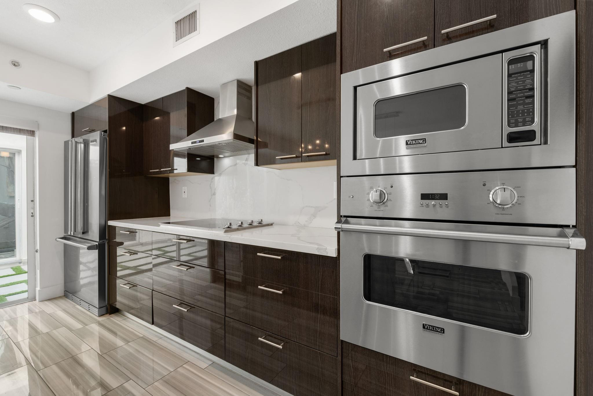 910 NE 16th Terrace 2, Fort Lauderdale Unit: 2