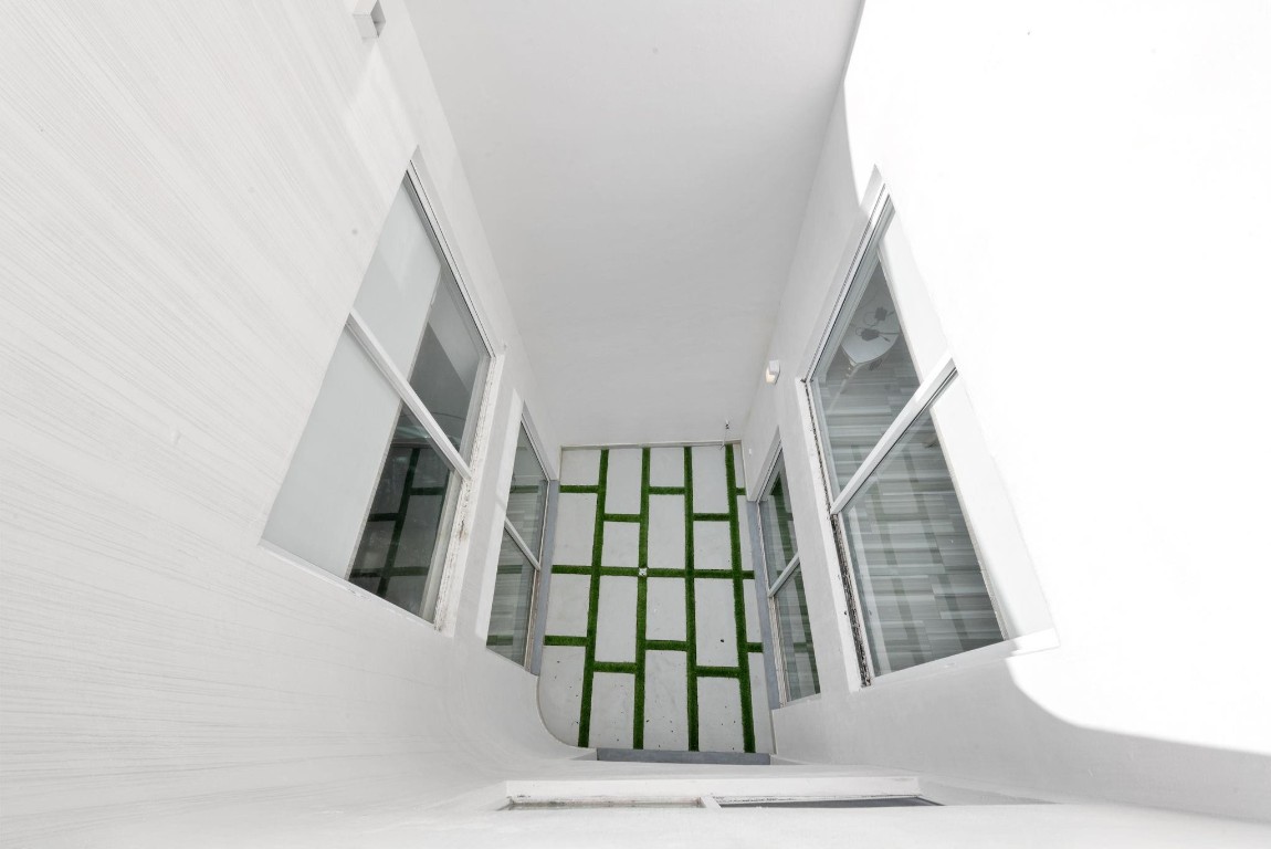 910 NE 16th Terrace 2, Fort Lauderdale Unit: 2