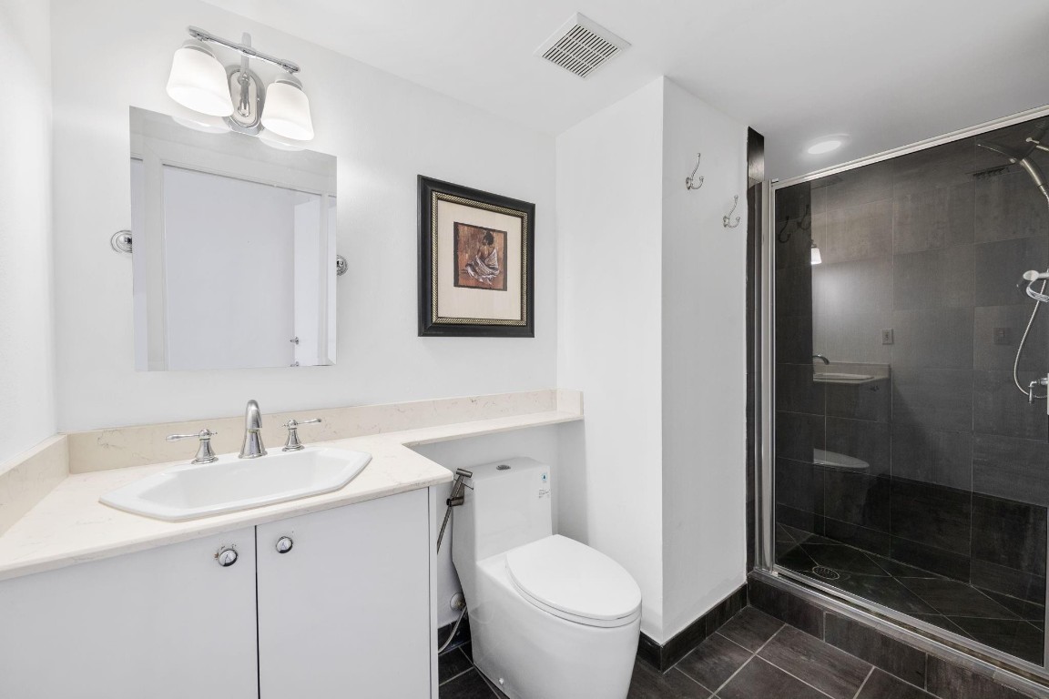 910 NE 16th Terrace 2, Fort Lauderdale Unit: 2