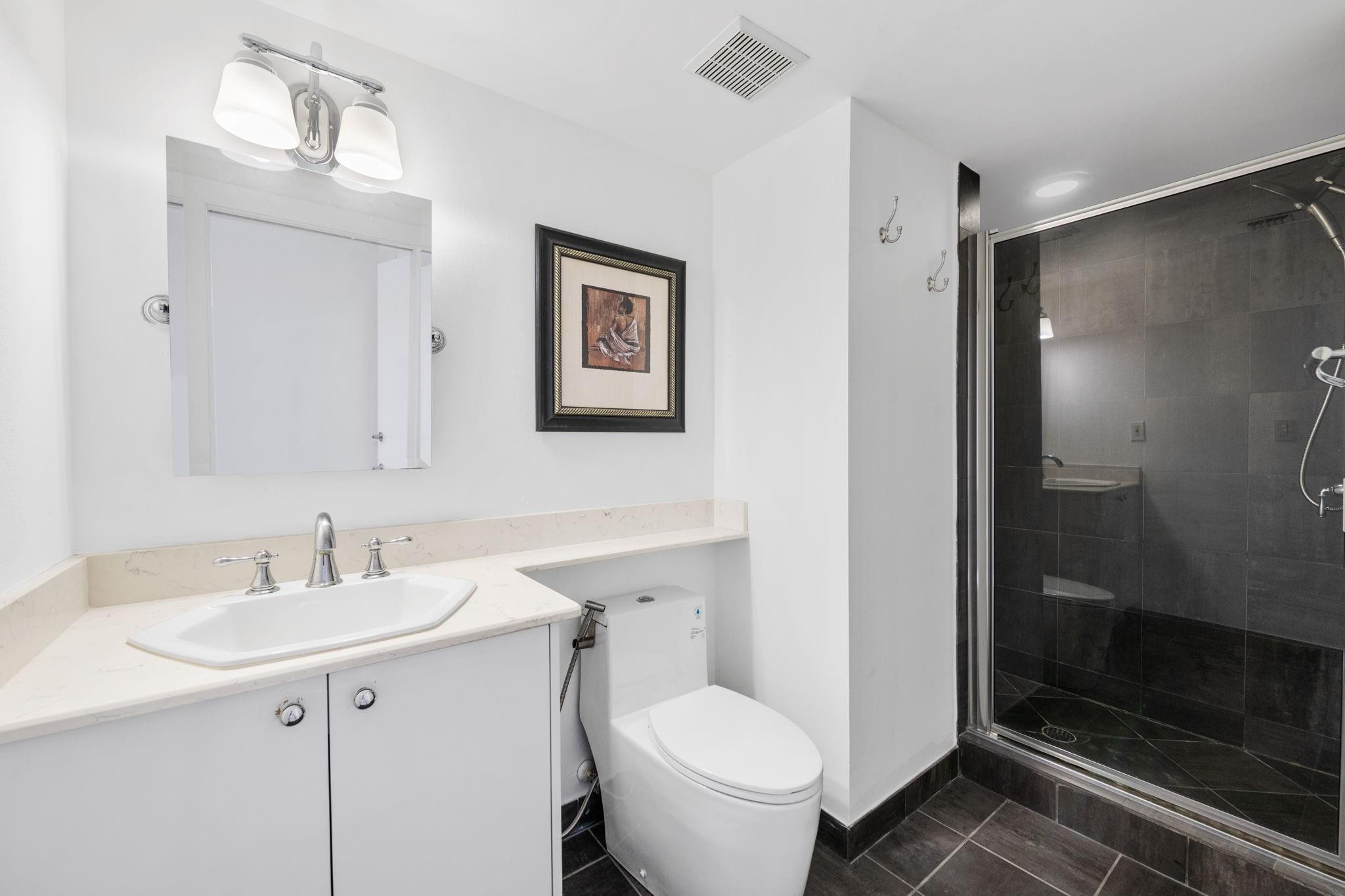 910 NE 16th Terrace 2, Fort Lauderdale Unit: 2