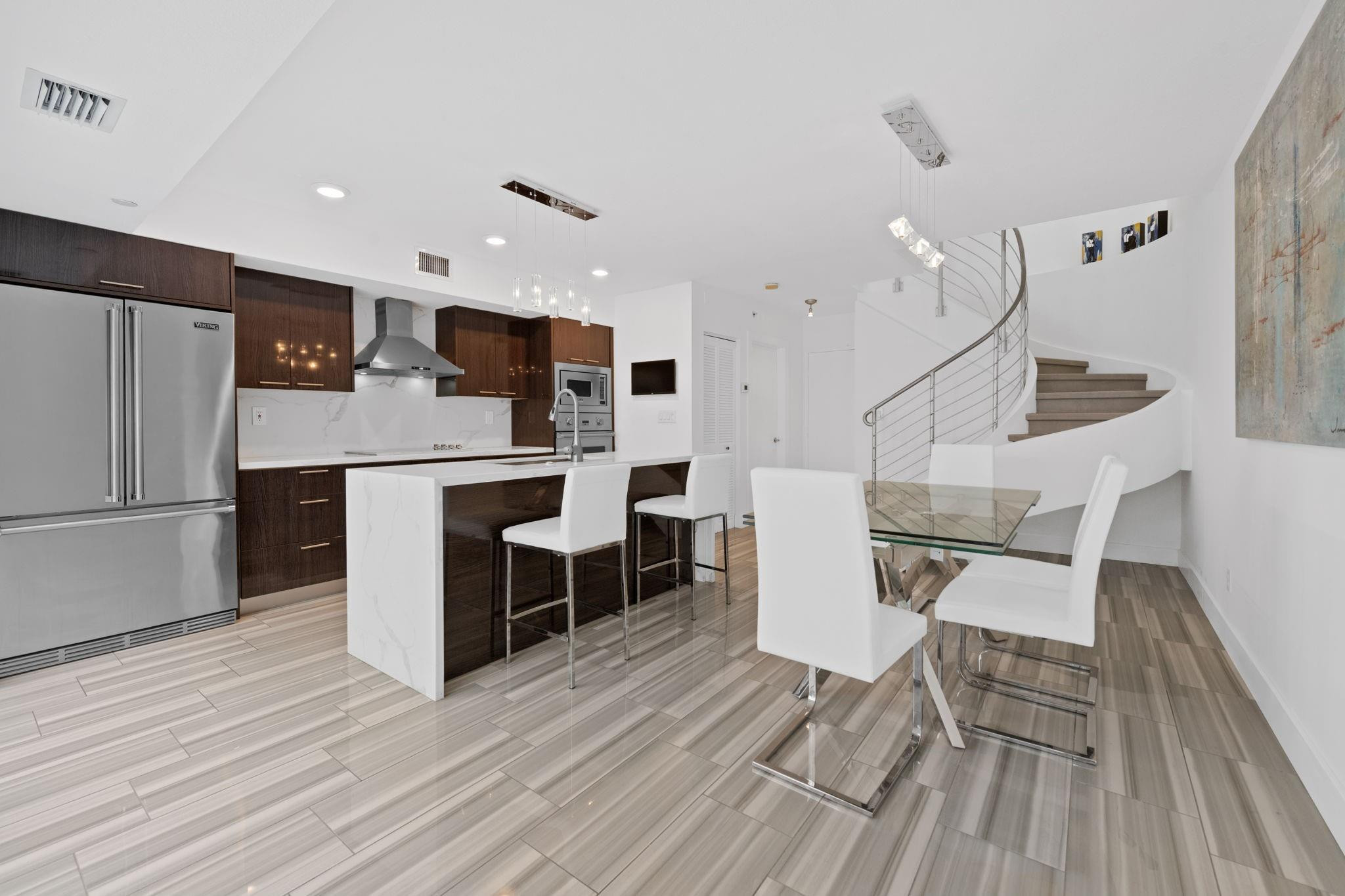 910 NE 16th Terrace 2, Fort Lauderdale Unit: 2