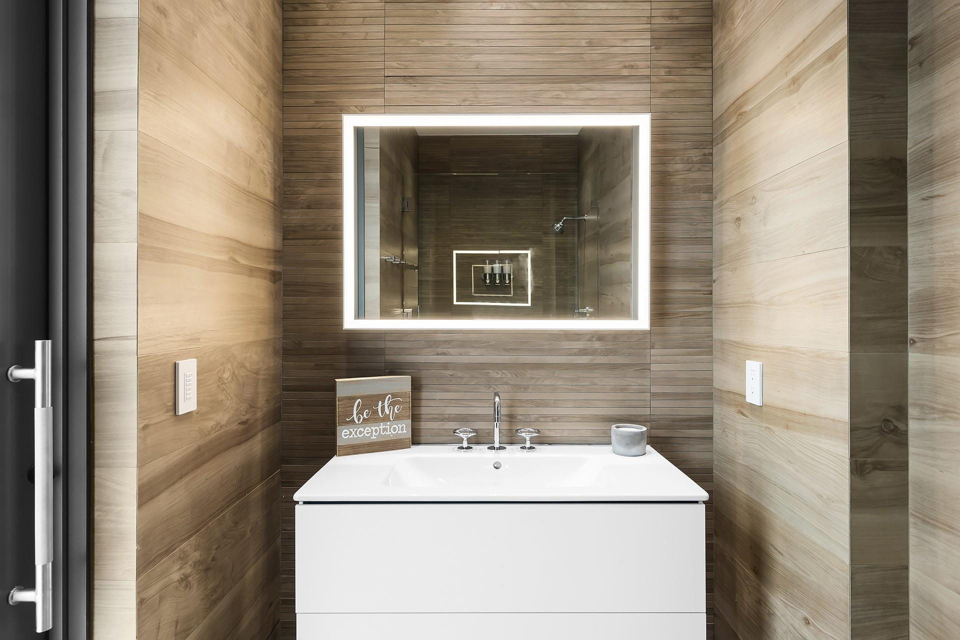 10691 Golden Eagle Court