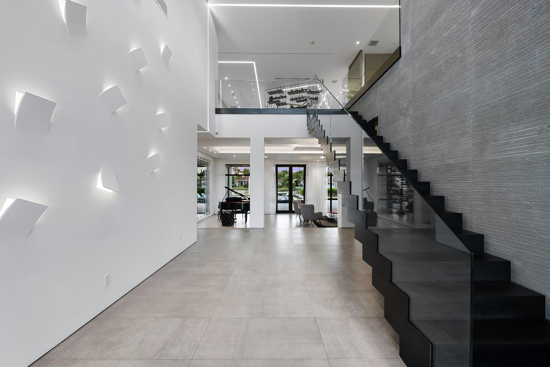 10691 Golden Eagle Court