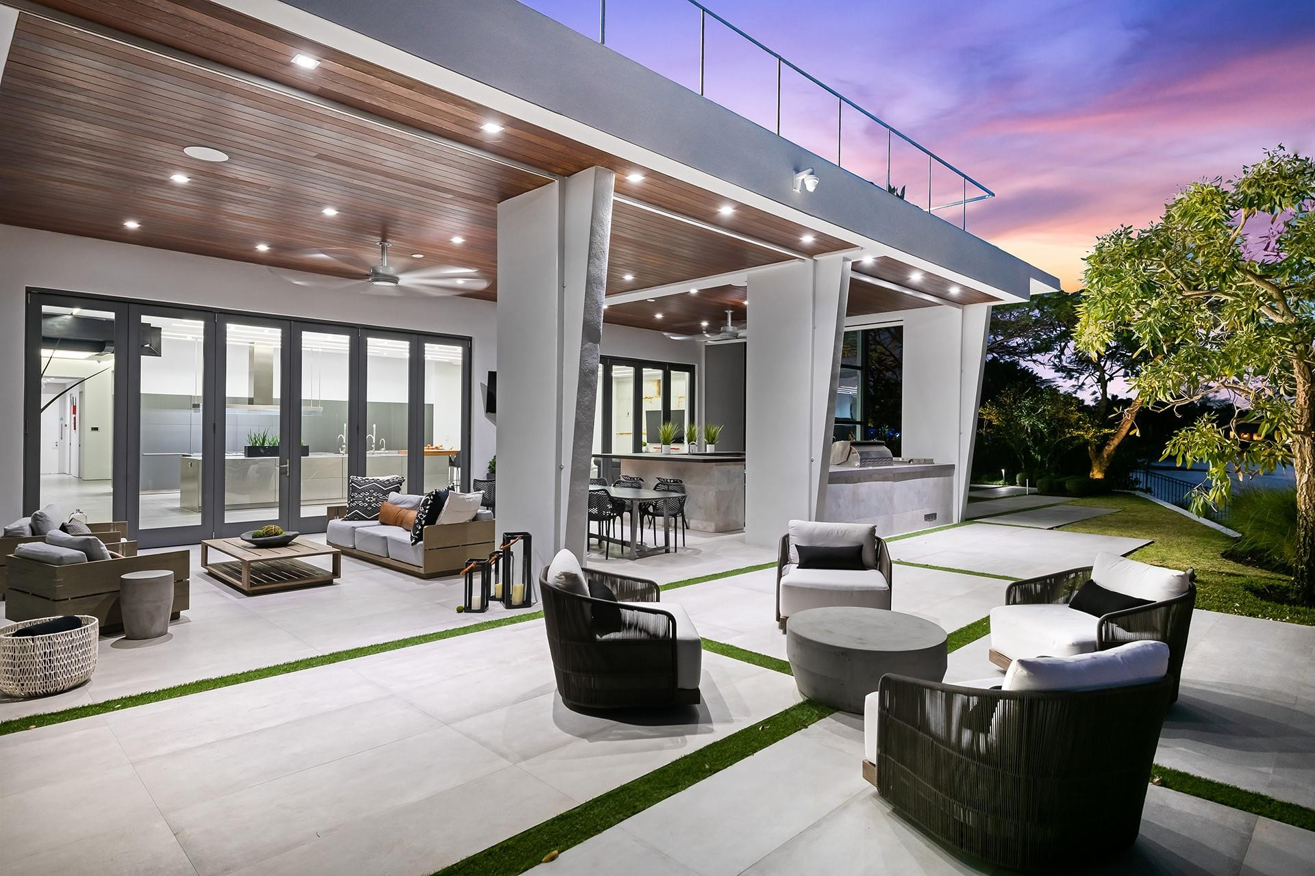 10691 Golden Eagle Court