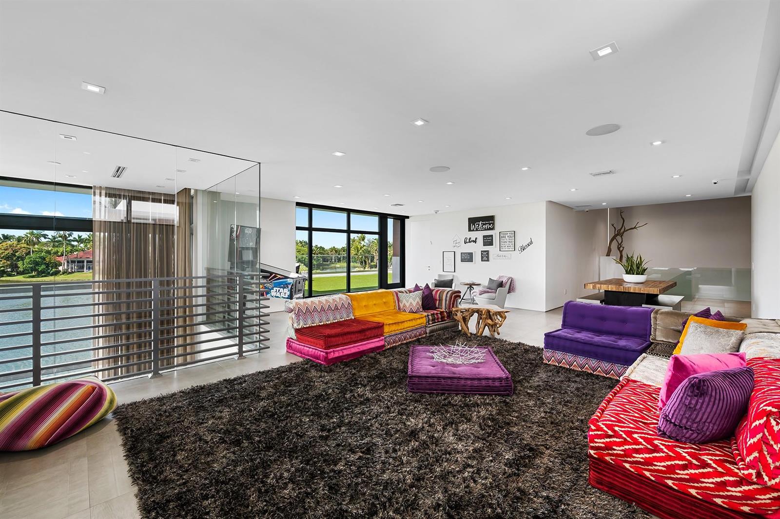 10691 Golden Eagle Court