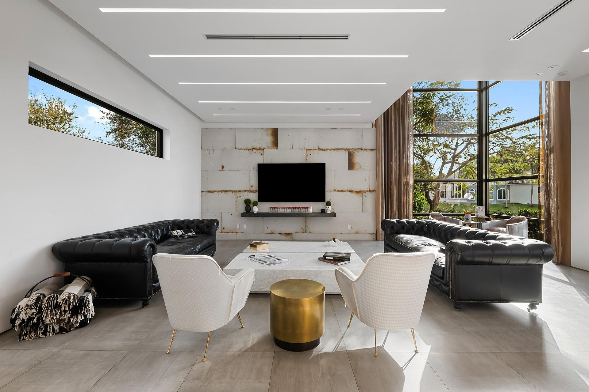 10691 Golden Eagle Court