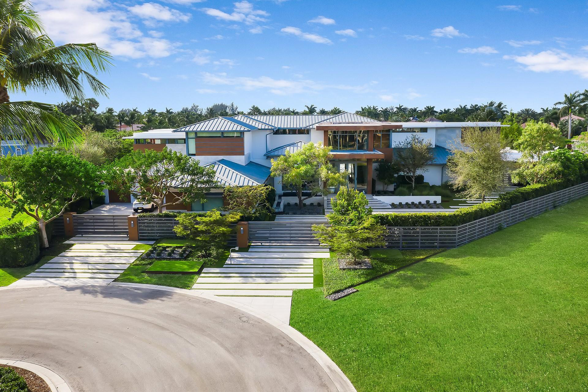 10691 Golden Eagle Court