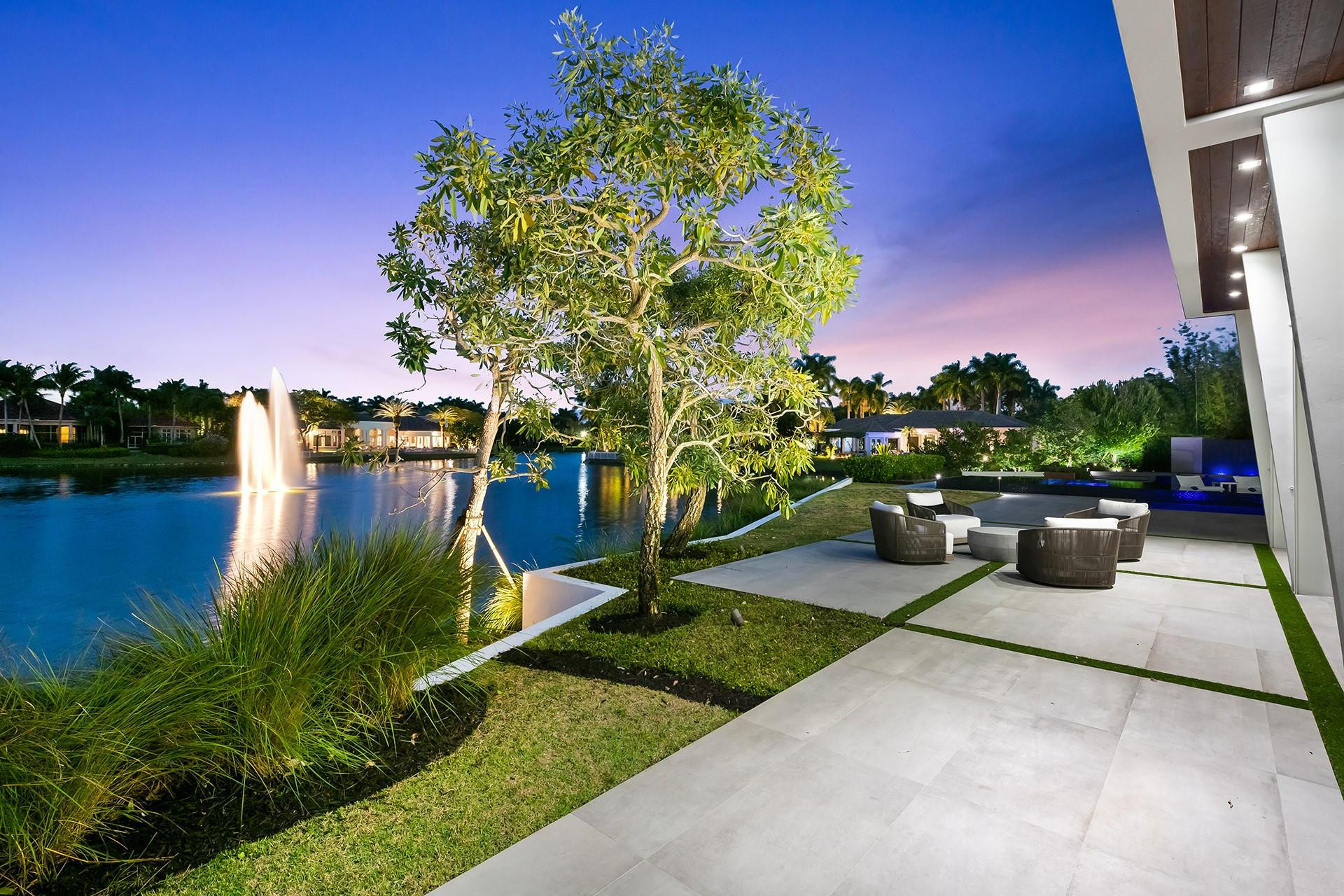 10691 Golden Eagle Court