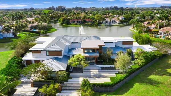 10691 Golden Eagle Court