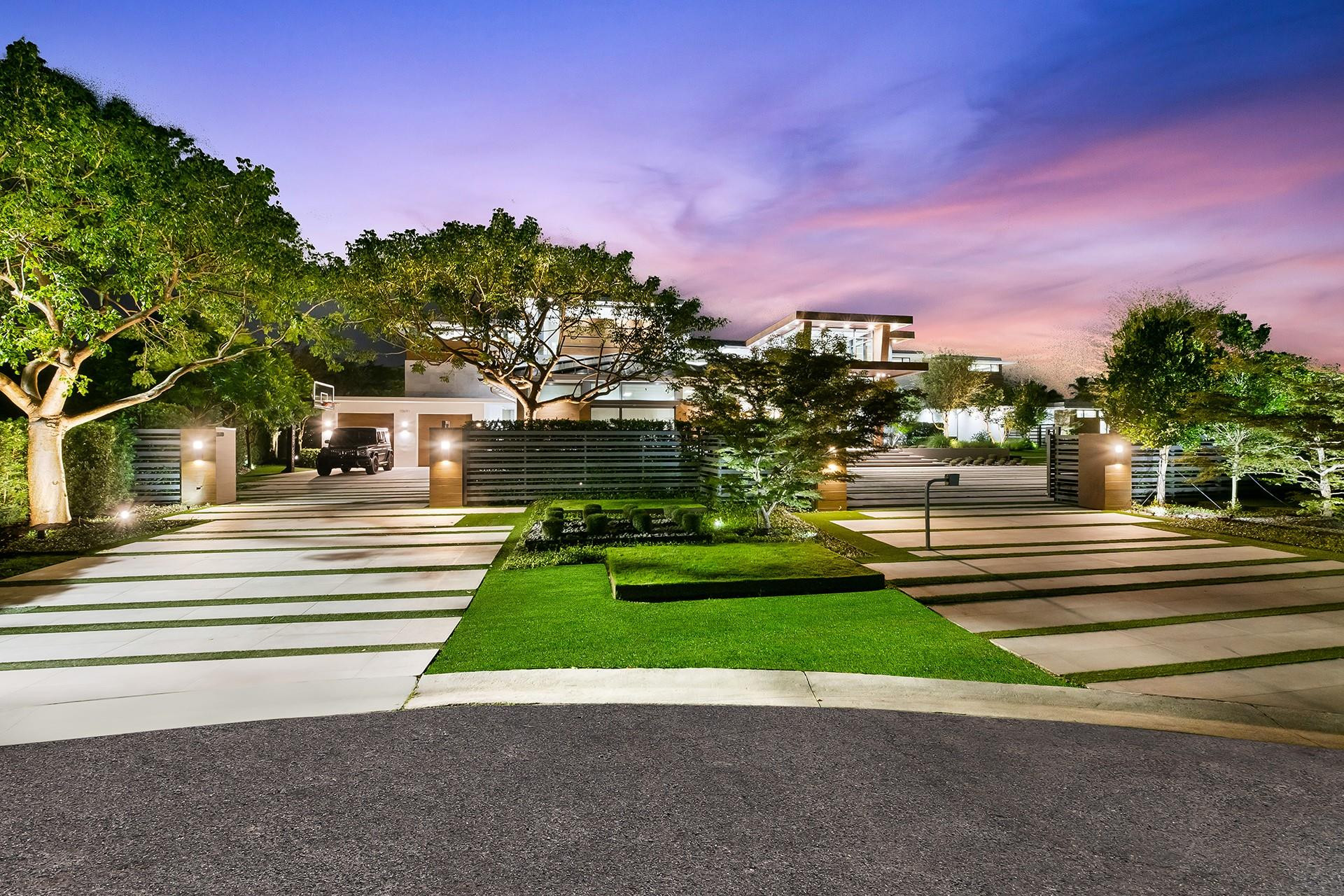 10691 Golden Eagle Court