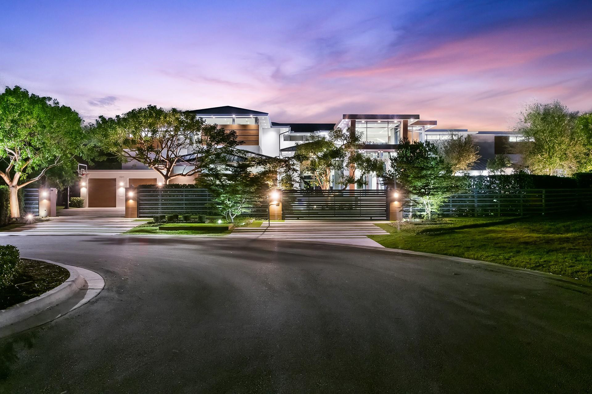 10691 Golden Eagle Court