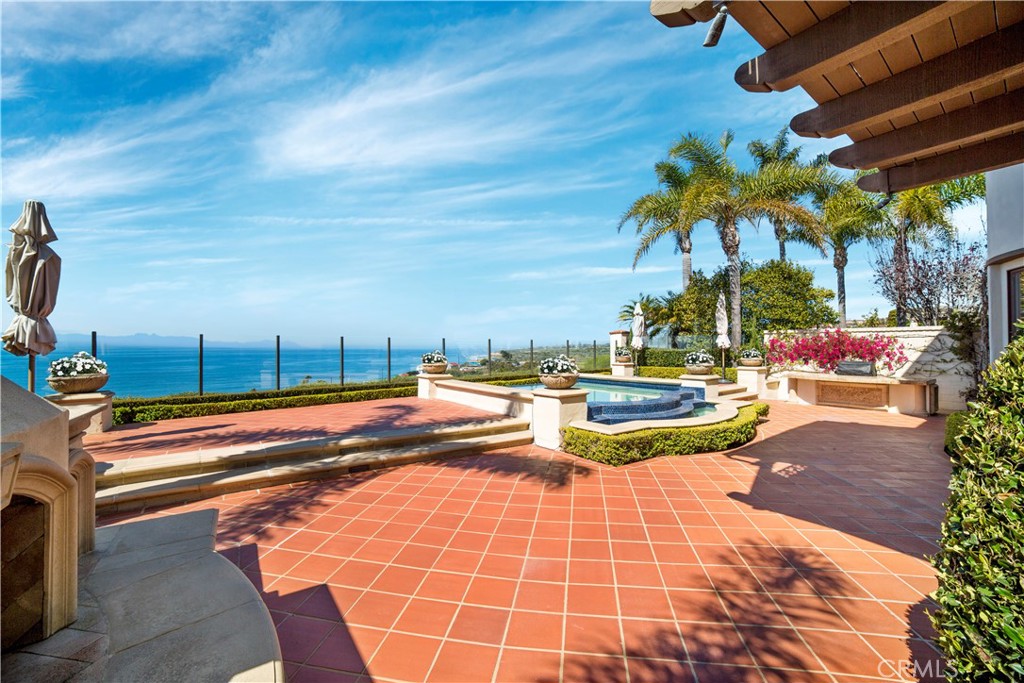 23 Atlantis Cove