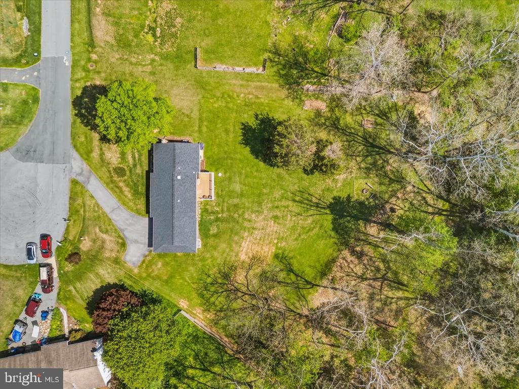 4389 MOLETON DRIVE