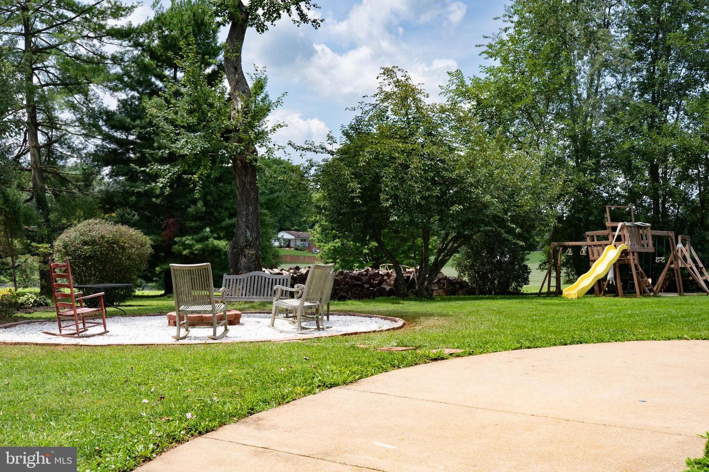 11471 Fox Hill Ln