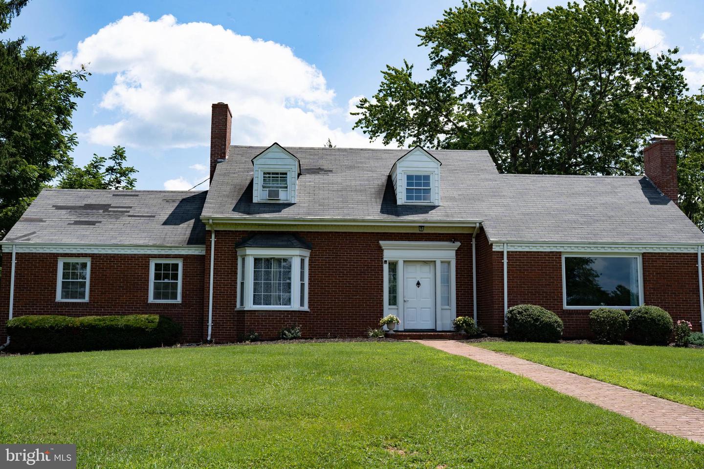 11471 Fox Hill Ln
