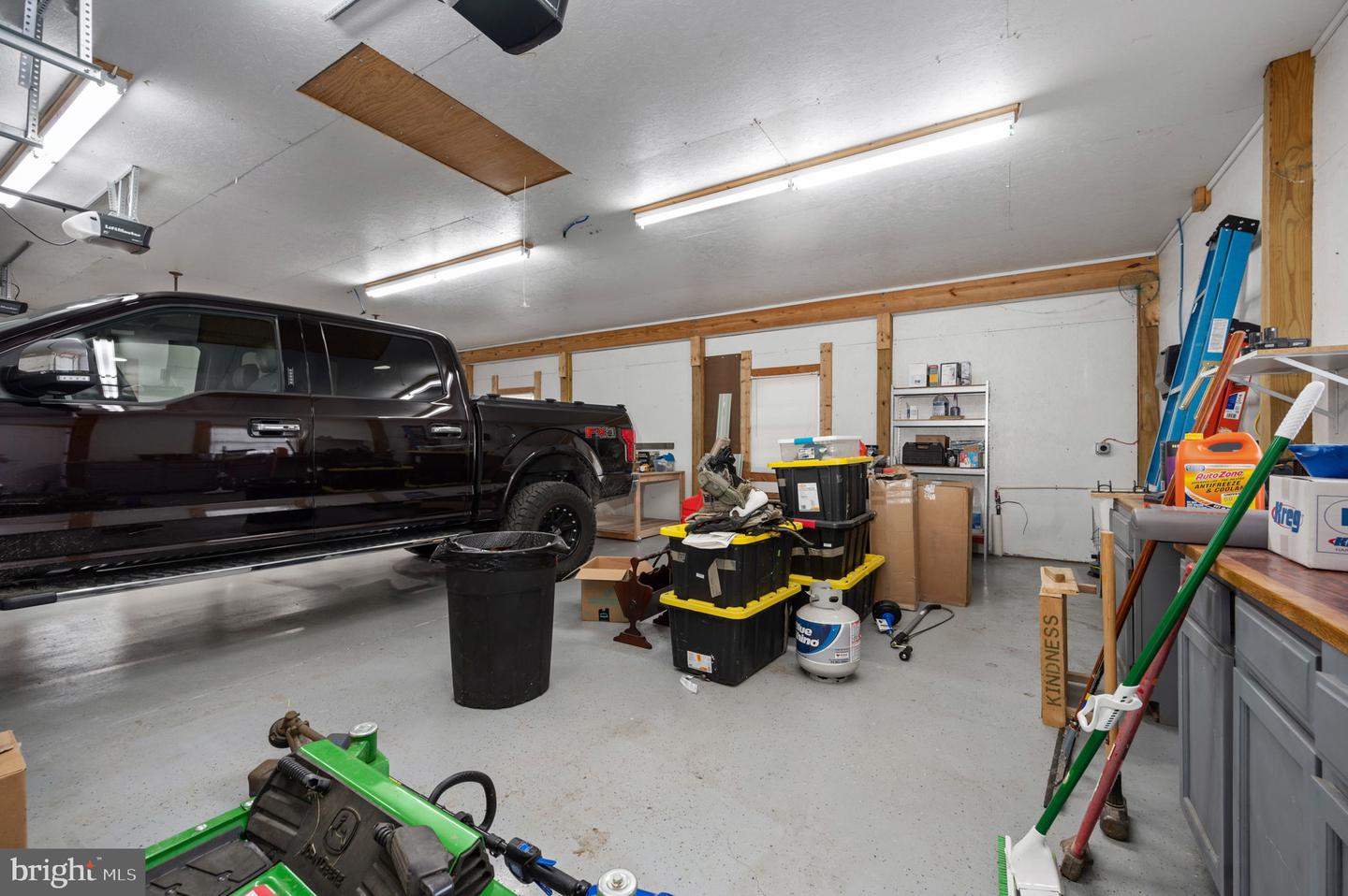 20295 Tucked Away Pl