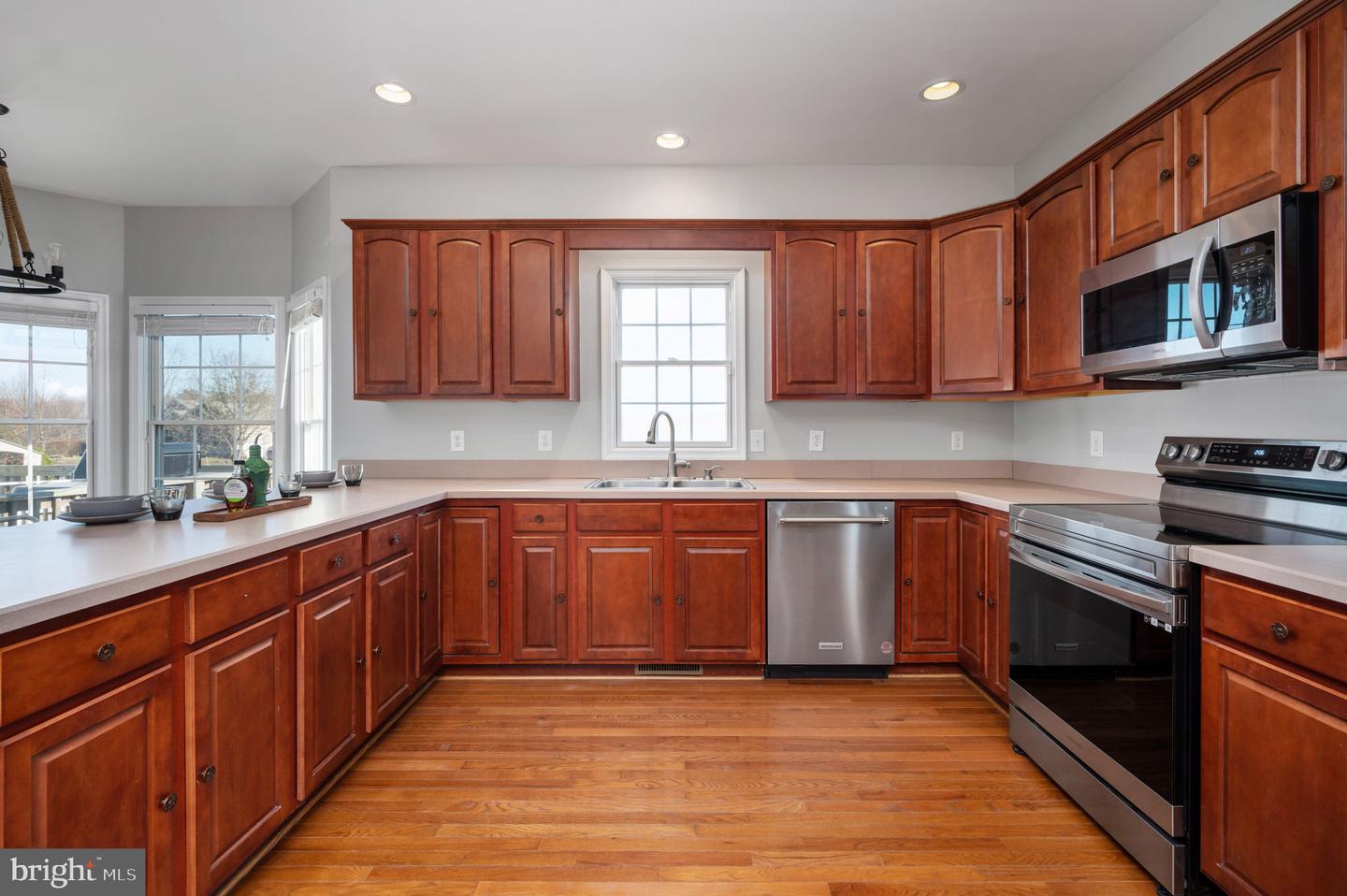 20295 Tucked Away Pl
