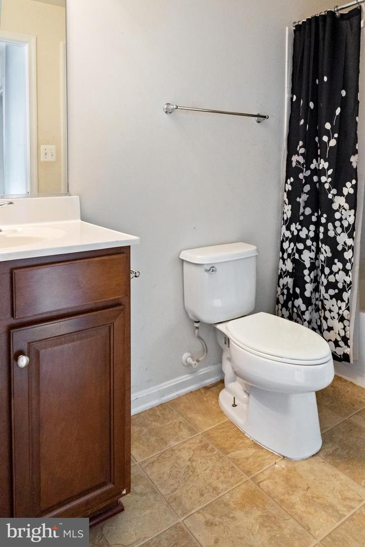 13312 Daisy Meadow Ln