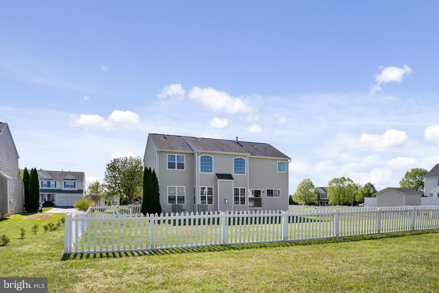 13312 Daisy Meadow Ln