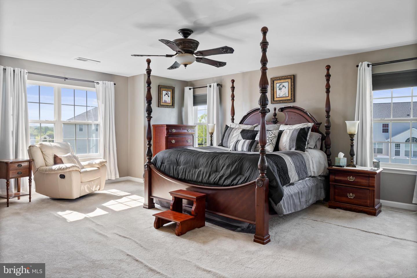 13312 Daisy Meadow Ln