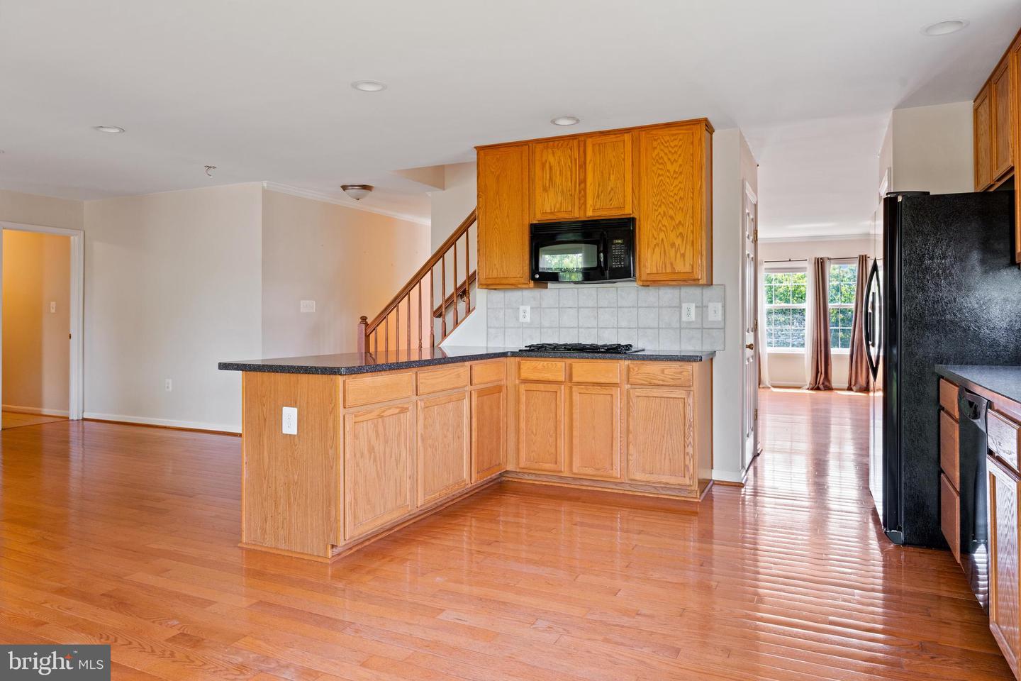 841 Virginia Ave
