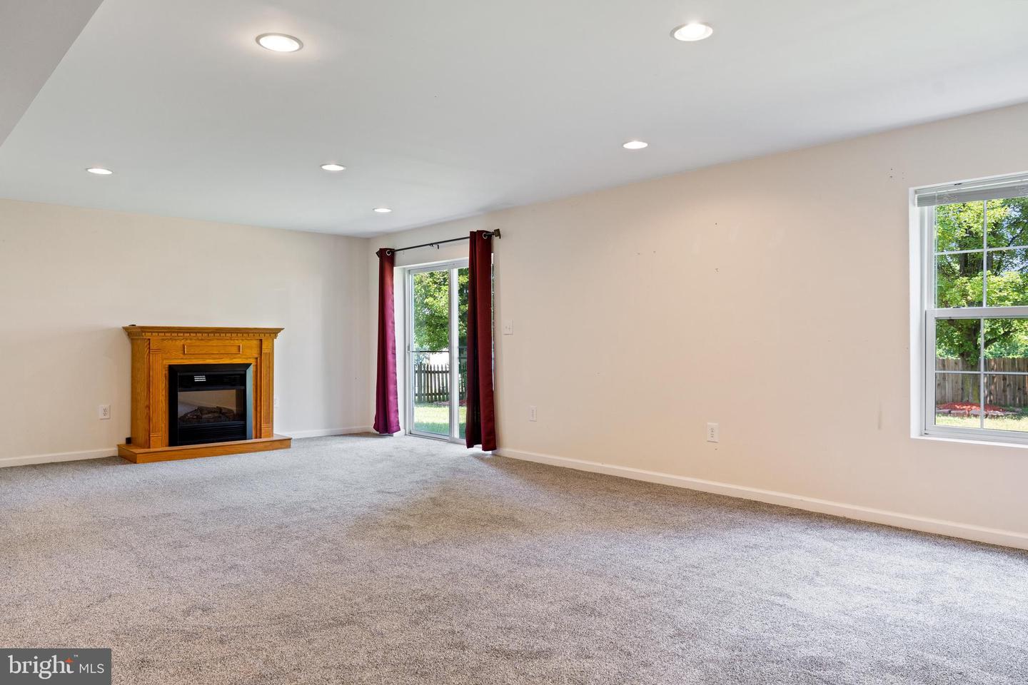 841 Virginia Ave